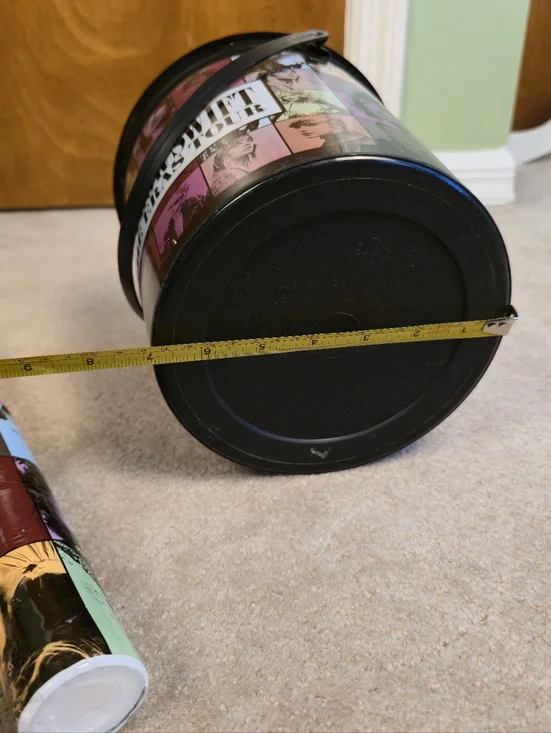 Taylor Swift THE ERAS TOUR Movie Popcorn Bucket - Limited Edition - 170 oz. - Picture 2 of 8